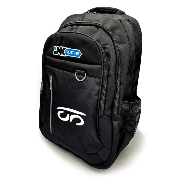 JMKRIDEのロゴ入りバッグパックです。サイズ：約縦47cm×横32cm× 幅17cmストラップ調整：約41cmから76cmまで