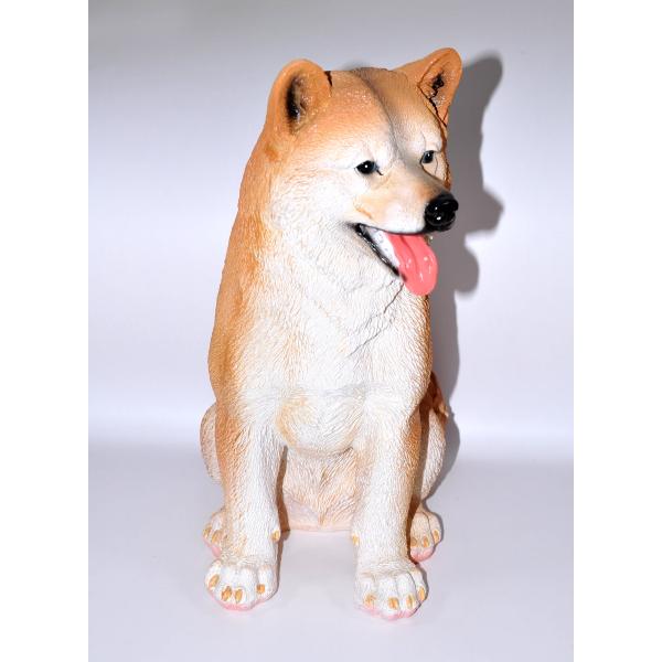 魅力的な可愛い柴犬の彫像 レジン製 ガーデン、パティオ＆ホームデコ用リアルなペット彫刻