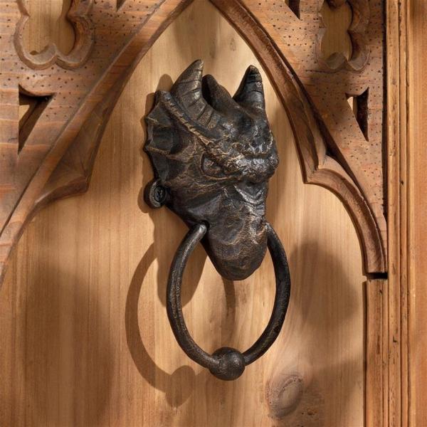 ドラゴンの頭 中世の鋳鉄製ドアノッカー 鋳造鉄製ロストワックス法彫刻