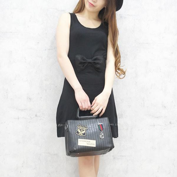 セール ワンピース ノースリーブ 裾メッシュ フレアワンピース 黒 ネコポス可 B142 黒い服専門店ロンデルブラック 通販 Yahoo ショッピング