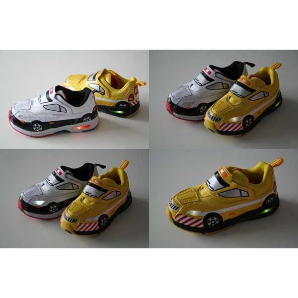 トミカ 光る靴 Tomica トミカワールド パトカー 男の子 黄 白黒 歩くと光る プラレール マジック スリッポン キッズスニーカー 子供靴 Buyee Buyee 日本の通販商品 オークションの代理入札 代理購入
