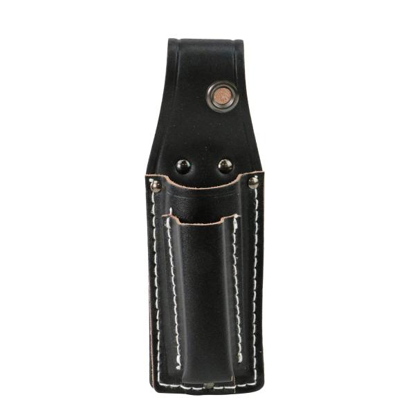 【商品概要】用途:カッター等の道工具類の収納、携帯特徴:抜群の耐久性、ハードな使用にもOKサイズ:(縦)約200×(幅)約70mm仕様:60mm幅ベルトまで対応、型押加工本体:牛黒床皮【商品説明】【商品詳細】ブランド：SK11(エスケー11...