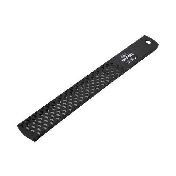 【商品概要】原産国:日本用途:石膏ボード・壁材ボード・天井ボード・スレート・新建材等の側面の切削および面取り、木材・樹脂の荒削り、牛・馬のひずめ削り仕上加工:防錆処理済（パーカー処理）使用法:引いて削るタイプ目:アラ目【商品説明】【商品詳細...