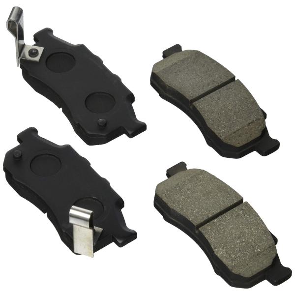 【商品概要】梱包サイズ:76.0mm×150.0mm×80.0mm【商品説明】説明社外品新品のフロントブレーキパッドです。お車によっては車種・型式が同じでもグレード等により別のブレーキパッドが適合する場合が御座います。必ず純正品番をご確認下...