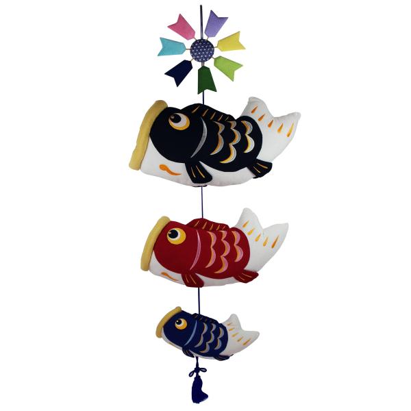 【商品概要】【商品説明】サイズ：幅39.5cm 奥行13cm 高さ105cm【商品詳細】ブランド：長生堂商品種別：こいのぼり商品名：ちりめん 室内 鯉のぼり 吊り ふわふわ鯉のぼり こいのぼり 高さ105cm リュウコドウ (通常版)商品内...