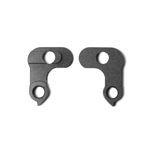 【商品概要】1個あたりの価格です。取付部に歪みがあると取り付け出来ない場合が有ります。その場合は取付部を修正してから取り付けてください。バルク品の為、商品に小さなキズ等有る場合がございます。ご了承をお願い致します。【商品説明】シングルスピー...