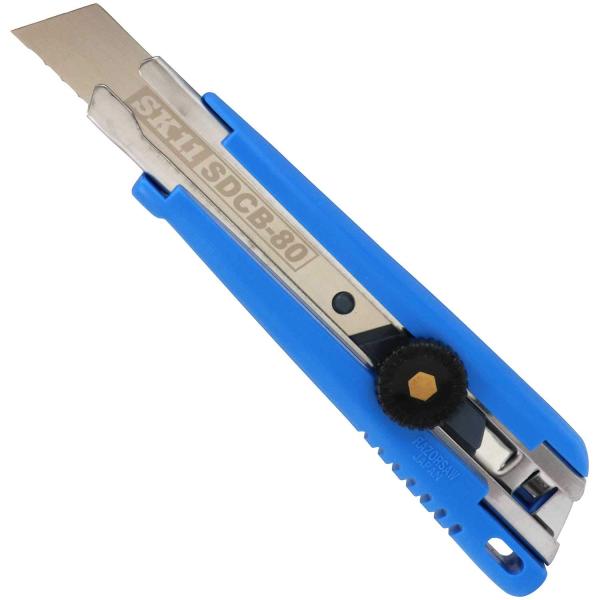 【商品概要】用途:押出発泡ポリスチレンフォームやグラスウールなどの断熱材の切断作業特徴:1:折線なしの刃を採用し、不意の刃折れを防ぐ特徴2:押出発泡ポリスチレンフォームはもちろん、グラスウール系の断熱材を包むフィルム、段ボール、綿ロープなど...