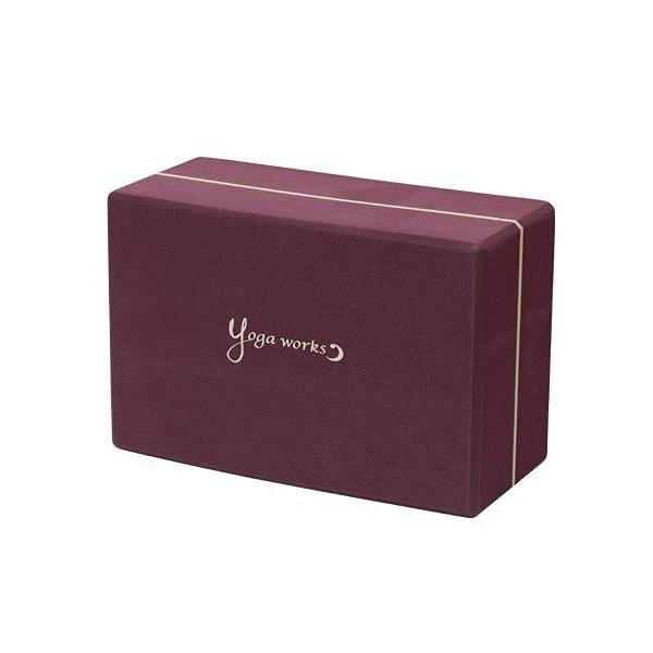 【商品概要】2個使いで微調整が自由自在の厚めのヨガブロック・サイズ約23cm×15cm×10cm・重さ：約400g・素材：EVA樹脂・生産国:台湾【商品説明】柔軟性をサポートする幅広タイプ<br> ブロックAが厚みUPでさらに安...