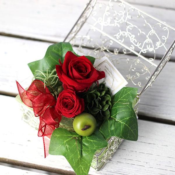 誕生石の贈り物 7月生まれに贈る 誕生石ルビー色の贈り物 バースディローズ プリザーブドフラワー 122 12 02 070 バラ専門店 ザ ローズショップ 通販 Yahoo ショッピング