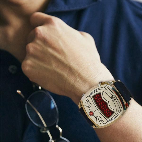 ドラッチ　腕時計 FUTURE FUNK (フューチャー ファンク） ドラえもん腕時計 TIME