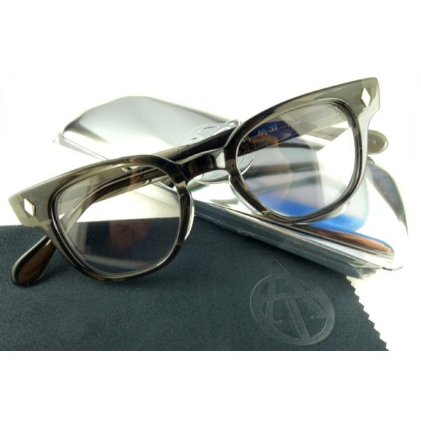 y|Cg10{zTART OPTICAL/^[g IveBJ@BRYAN/uCA004 44size@{Ki