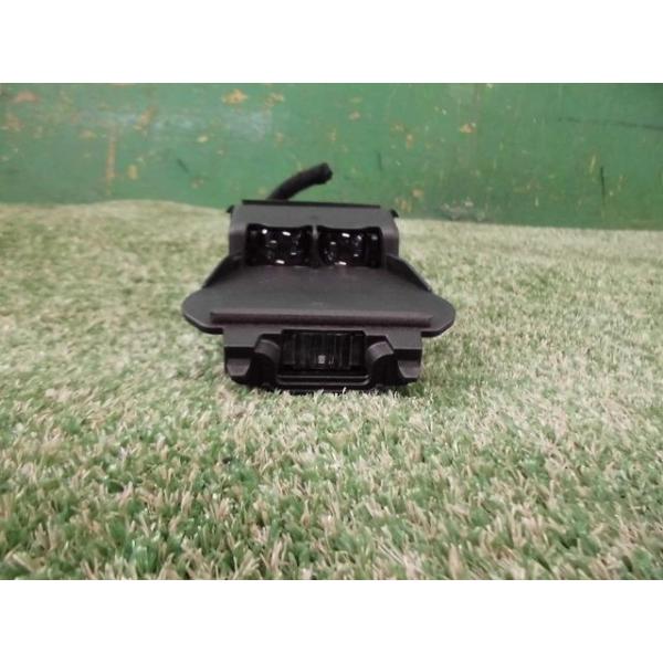 デミオ LDA-DJ5FS フロントカメラ D09K-67XD0 243179