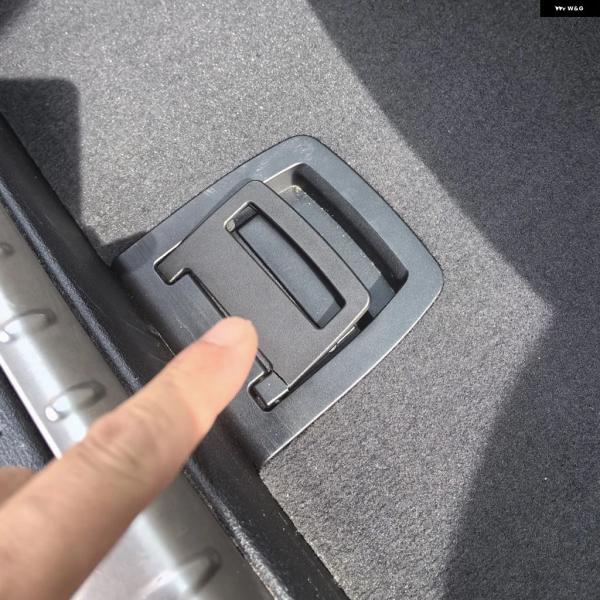 並行輸入品 BMW F11 5シリーズ ステーションワゴン用リア トランク テール カバー 底板マットフロアカーペットハンドルスペアタイヤロック