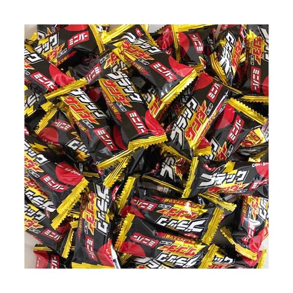 ■商品名:チョコレート菓子■メーカー:有楽製菓■原材料名:ココアクッキー、砂糖、植物油脂、小麦粉、脱脂粉乳、全粉乳、乳糖、ココアパウダー、カカオマス、ショートニング、食塩、ホエイパウダー、甘味料（ソルビトール）、膨張剤、乳化剤、卵殻カルシウ...