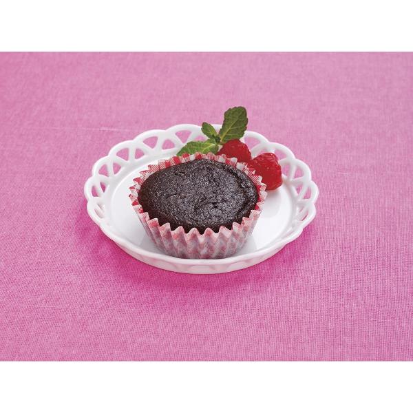 カカオの風味を生かした濃厚な味が広がる、しっとりとした食感のガトーショコラです。原料に卵・乳・小麦を使用しておりません。