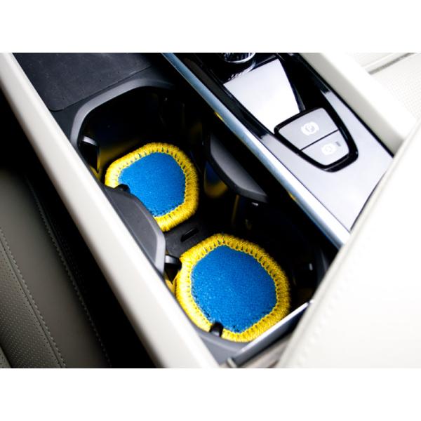 ボルボ VOLVO XC60専用 ドリンクホルダーマット おしゃれなスウェーデン国旗カラー 送料込み(品番：FDM-001)