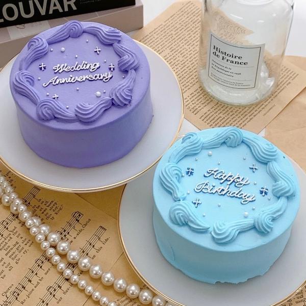 ［パステル土台］スターライトセンイルケーキ 4号お好きな色とメッセージでお作りします♪誕生日や記念日などのお祝いにおすすめの煌びやかなケーキです♪お好きなメッセージを20文字以内（漢字不可）でお入れいたします。中には甘酸っぱいいちごジャムが...