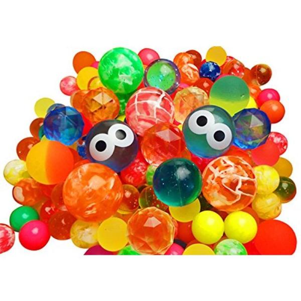 【商品名】　ハッピー スーパーボール 300個大小アソートパック 【商品説明】　・22mm…250個 / 27mm…30個 / 32mm…8個 / 38mm…6個 / ミラクル30mm…6個・※1袋分のアソート内容・※大きさは実際の商品とは...