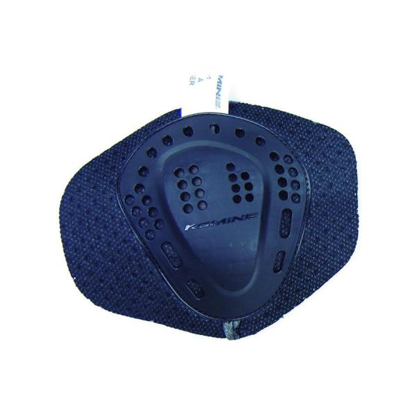 ◆コミネが独自に企画した欧州CE規格適合のインナープロテクターです◆ウエアに装着するタイプの肩用インナープロテクター※ハードプロテクターが装着されたコミネのジャケットに装着が可能です※またプロテクターが浸入しづらい場合はウレタン部分がカット...