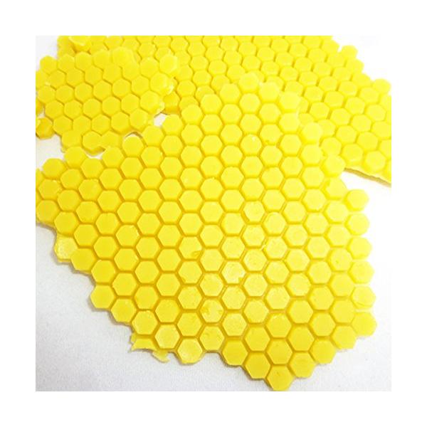 ◆ 当店は紙での領収書の発行は行っておりません◆ 初期不良は、1週間以内にご連絡下さい。それ以降の対応は出来ませんので、ご注意下さい。◆ 初期不良以外の故障は、メーカーにお問合せ下さい。【商品概要】採蜜時に切り取った蜜蓋から作ったミツロウで...