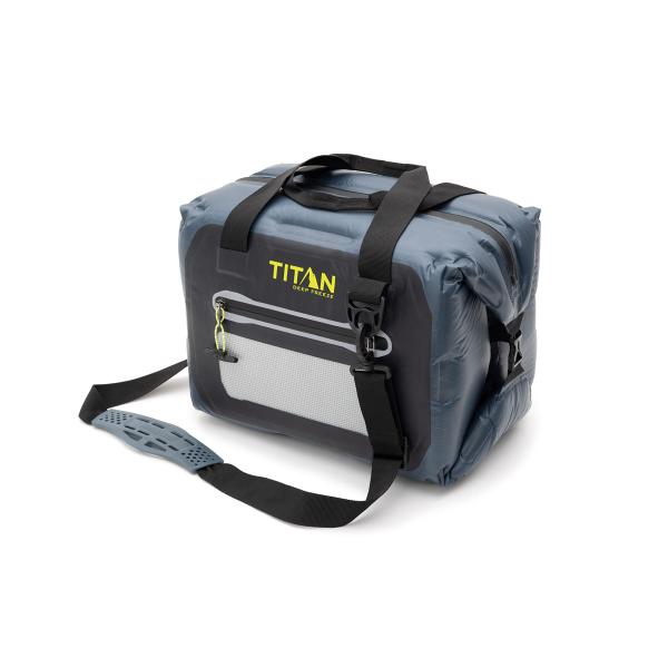 タイタン　クーラーボックス Amazon | Titan（タイタン）クーラーボックス Deep Freeze 8L 16缶