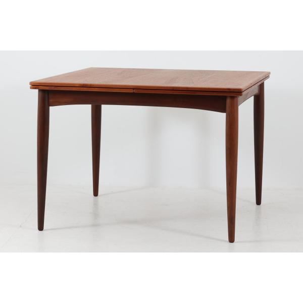 デンマーク製 エクステンションダイニングテーブル 正方形 100cm