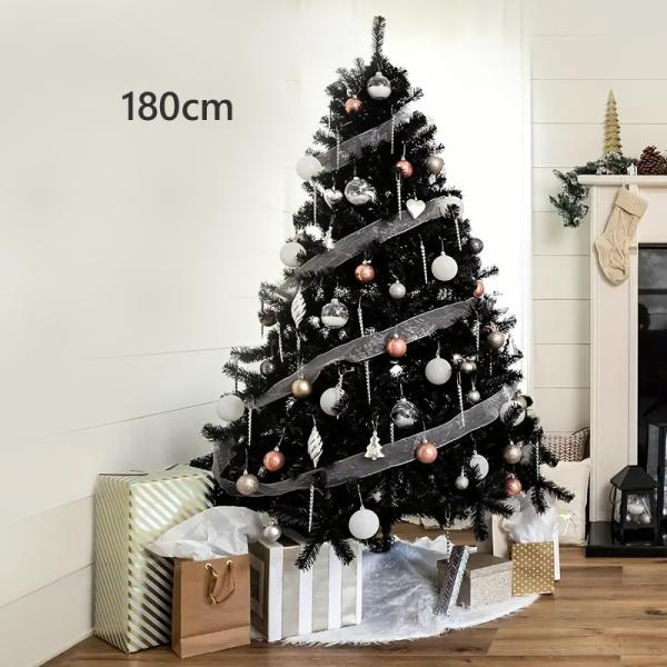■商品情報クリスマスを特別なものにする『ブラックカラーのクリスマスツリー』は、全長180cmの迫力あるサイズ感が特徴です。シックなブラックが大人の雰囲気を醸し出し、さまざまなインテリアスタイルに調和します。リビングやダイニング、オフィス空間...