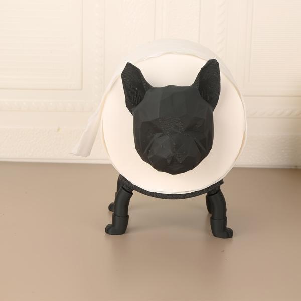 フレンチブルドッグの可愛らしいフォルムを立体的に再現したトイレットペーパーストッカーです。シンプルなブラック一色のモノカラーテイストは、インテリアを引き締め、コンパクトサイズと取り出しやすい形状で、キッチンや洗面所など、様々なシーンで活躍し...