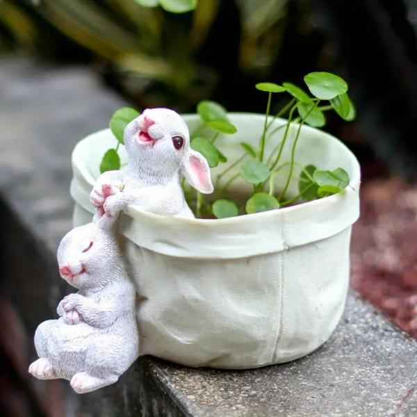 プランター ラビット 植木鉢 うさぎ  ホワイト 樹脂 フラワーポット 寄せ植え かわいい アニマル 動物 ガーデニング 雑貨 ガーデン雑貨 ガーデンインテリア