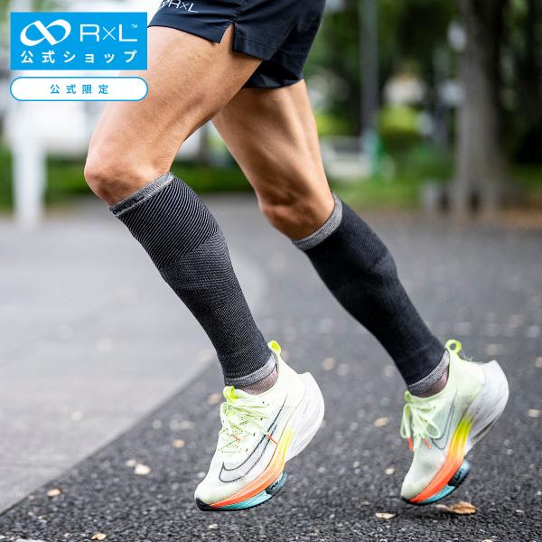 【特徴】1. Triple-Kniting-Support　トリプルニッティングサポート上部、中部、下部の３つのエリアに分けて編地を変える事で、柔らかいのにズレ落ちにくい構造を実現。下部のメッシュ形状を縦状にしているので、足へのフィット感が...