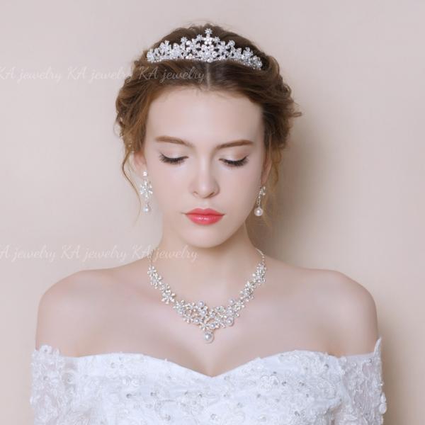 パール ティアラ ネックレス イヤリング ピアス 3点セット 結婚 パール ティアラ ネックレス イヤリング ピアス 3点セット 結婚