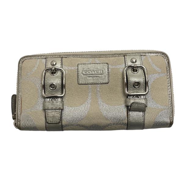 COACH（コーチ） シグネチャー ラウンドファスナー長財布 ホワイト
