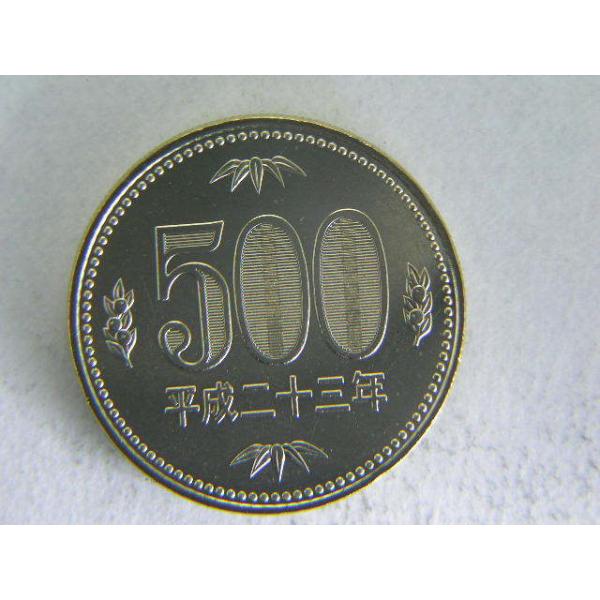 直径26.5ミリ　品位　銅720/亜鉛200/ニッケル80　量目7.0ｇ　※ミントセットから取り出した未使用貨幣です。