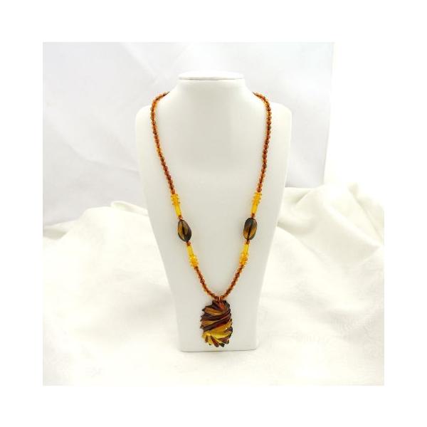 琥珀 コハク アンバー ネックレス 首飾り ネジ式 : 横浜中華街龍