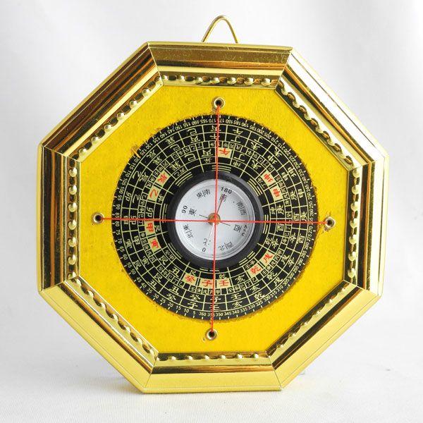 【メール便発送をご指定の場合、ポスト投函のため商品代引・日時指定不可となります】◇サイズ：直径約11cm×1.5cm◇◇素材：プラスチック＋金属◇部屋の手ごろなスペースや壁に掛けられる八卦安定盤です。明るい黄色のカラーが目を引きます！「気の...