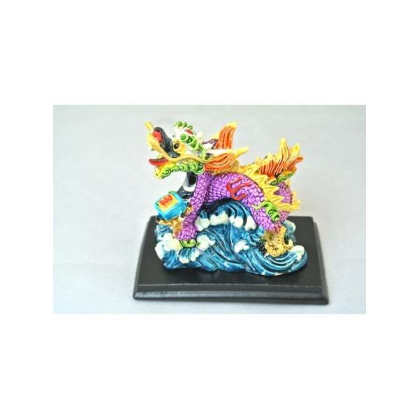 辰 龍の置物 カラフル 樹脂製 7cm 竜 台座付き 彩色済 印 : 横浜