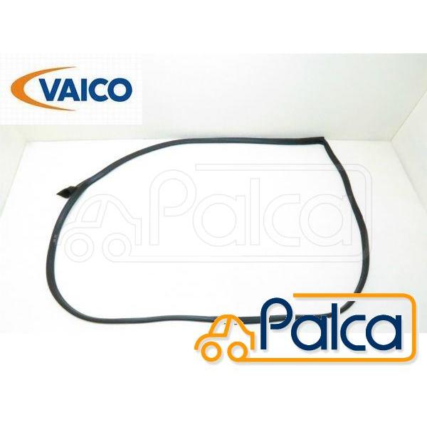 メルセデス ベンツ ウェザーストリップ/ドアシール 左フロントドア用