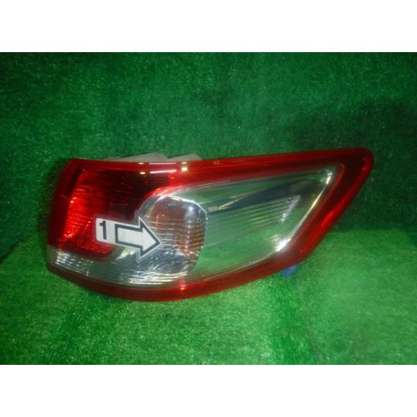 オデッセイ DBA-RB3 右テールランプ K24A 33501-SLE-003 : パーツ