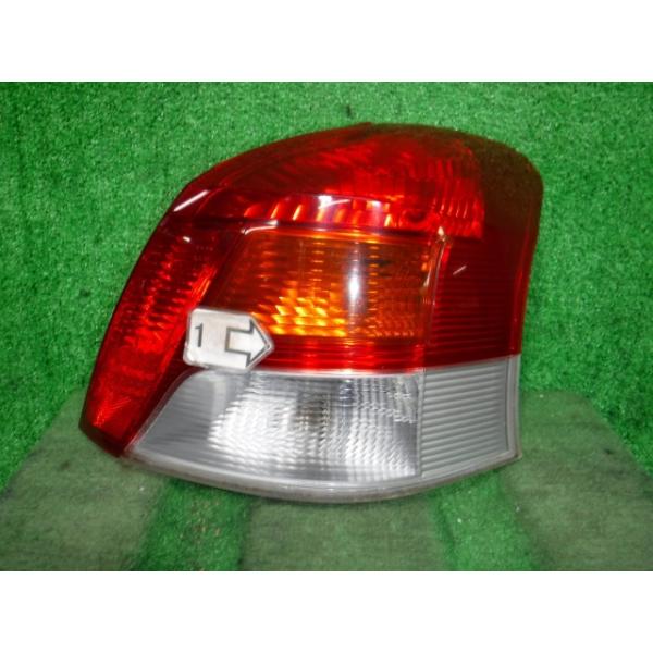 ヴィッツ DBA-SCP90 右テールランプ 2SZ-FE 81550-52730 : パーツ