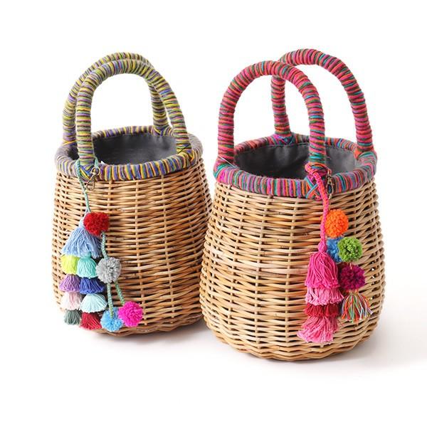 A Jolie アジョリー Si 1801 カゴバッグ かごバッグ バスケット トートバッグ ハンドバッグ マルチ毛糸 タッセル ポンポン チャーム付き カラー2色 インポートセレクト Musee 通販 Yahoo ショッピング
