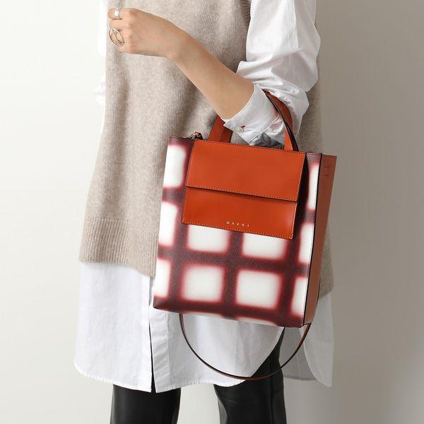 MARNIマルニ Museo バイカラーレザーハンドバッグ