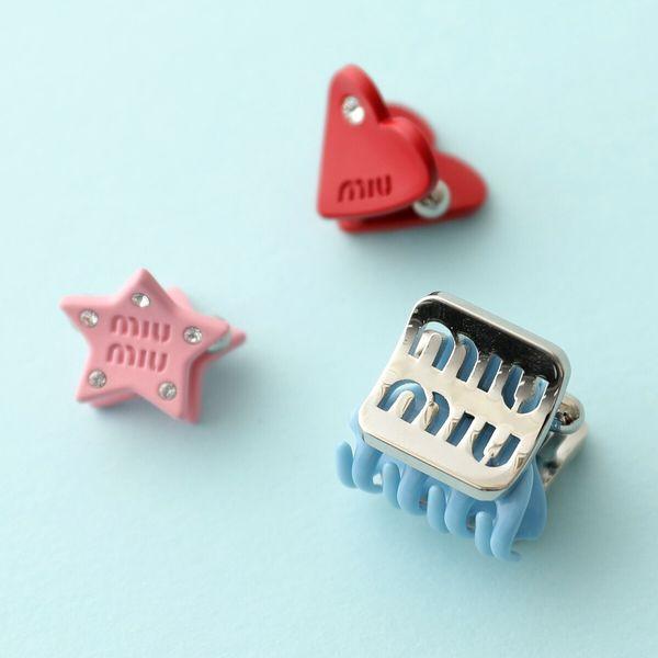 MIUMIU ヘアクリップ　国内正規品 楽天市場】【8/5限定・最大2万円OFFクーポン配布中】MIUMIU