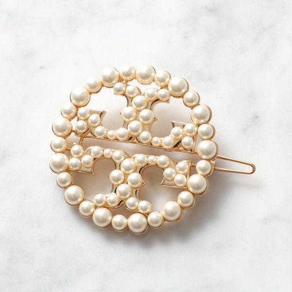 79%OFF!】 True Decadence pearl embellished hair pins in silver レディース 