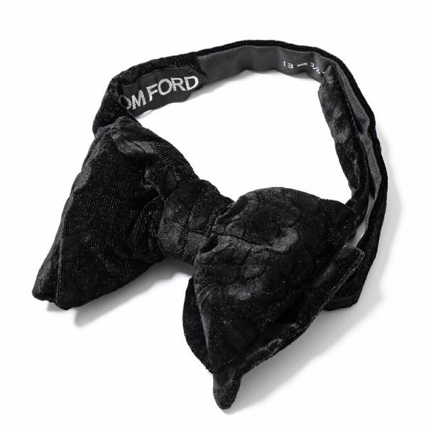 専用【箱付 美品】TOM FORD トムフォード　シルク蝶ネクタイ　ブラック TOM FORD（トムフォード） 蝶ネクタイ SRM003 メンズ パピヨン シルク