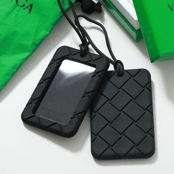BOTTEGA VENETA（ボッテガ・ヴェネタ） ラゲージタグ 708959 V0EY0