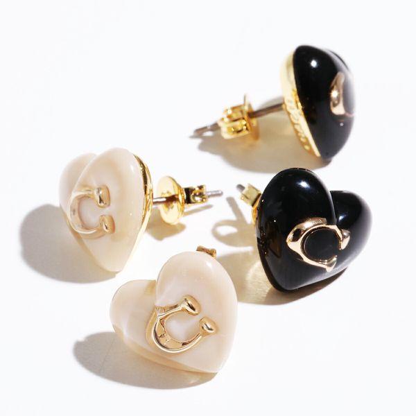 COACH コーチ ピアス Signature Heart Stud Earrings COACH コーチ ピアス Signature Heart Stud Earrings