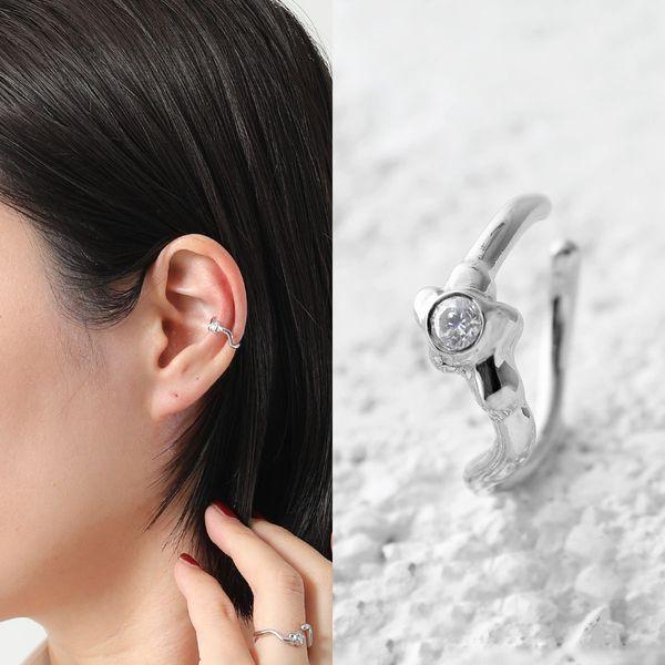 Maria Blackマリアブラック パールピアス