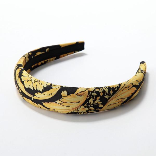 Versace jeans couture head band ベルサーチ Versace jeans couture head band ベルサーチ Versace Jeans