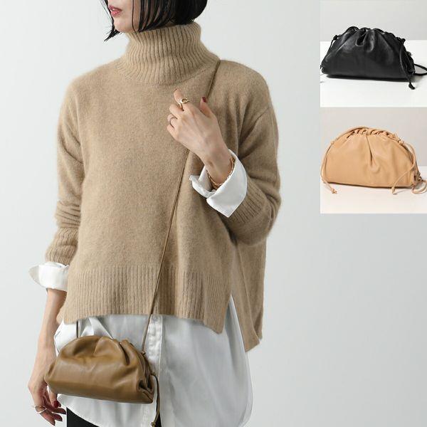 BOTTEGA VENETA ボッテガヴェネタ ショルダーバッグ The Pouch BOTTEGA VENETA ボッテガヴェネタ ショルダーバッグ The Pouch