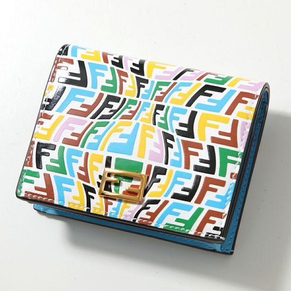 ✨現行品✨付属品完備✨FENDI 二つ折り　財布　ダイアゴナル　ズッカ　FF柄 FENDI フェンディ 二つ折り財布 8M0420 AGKS レディース FFロゴ